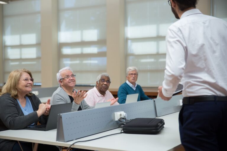 Combien coûte une formation en — séance de formation en sophrologie