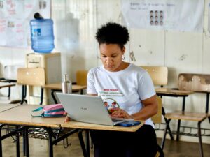 Devenir éducateur spécialisé en 1 — étudiant en formation travail social