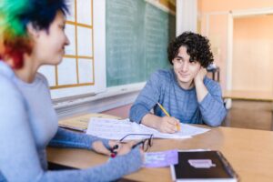 Trouver une alternance en éducateur — étudiants en formation travail social